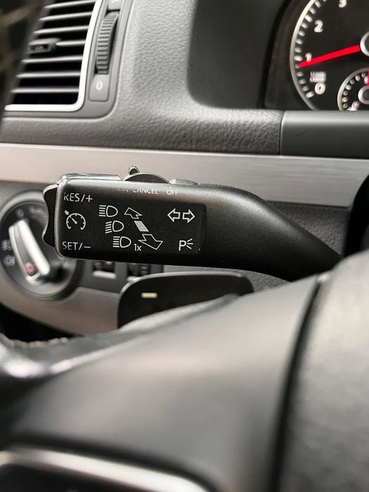 Volkswagen Touran VW Touran 2015, 1.4 benzina DSG