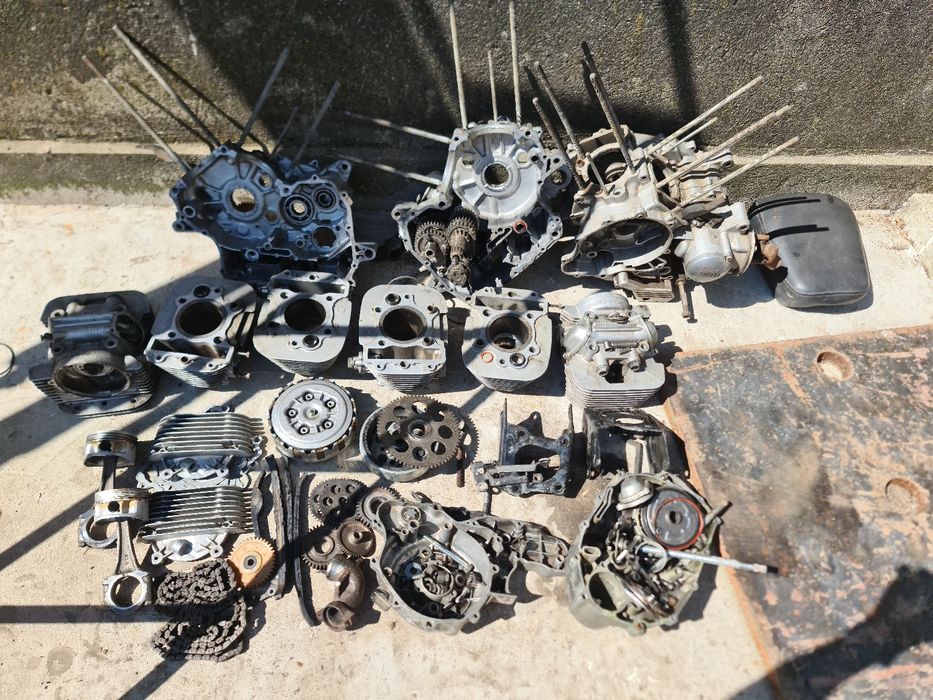 Vând piese motor Yamaha Virago 535
