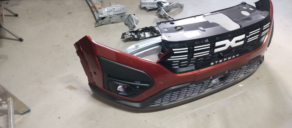 Bara fata , trager , lonjerone, volet Dacia Sandero stepway