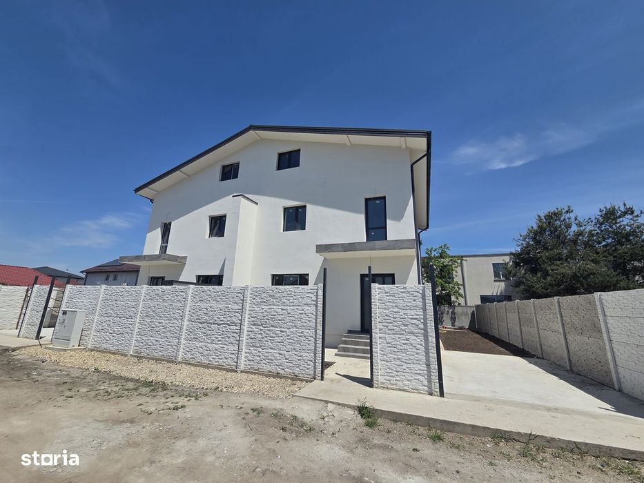 Vila duplex 5 camere-Teren 250 mp-Bragadiru Plevnei