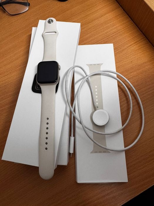 Продаю apple whatch