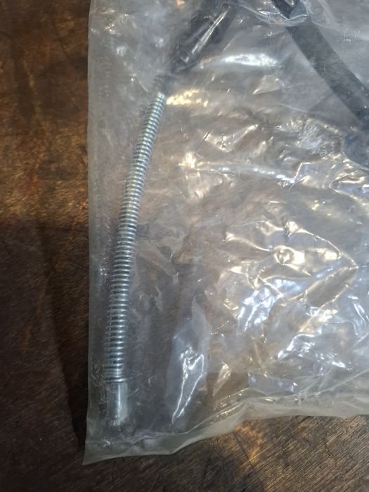 Тросы ручника Hyundai Getz