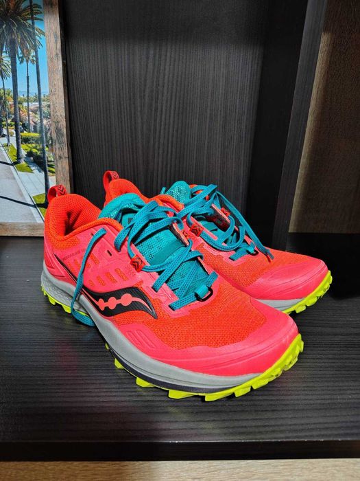 Дамски туристически обувки Saucony 39 номер