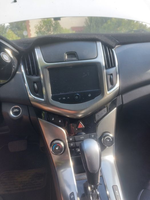Авто Шевроле круз