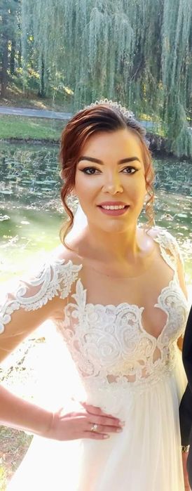 Vând rochie de mireasă