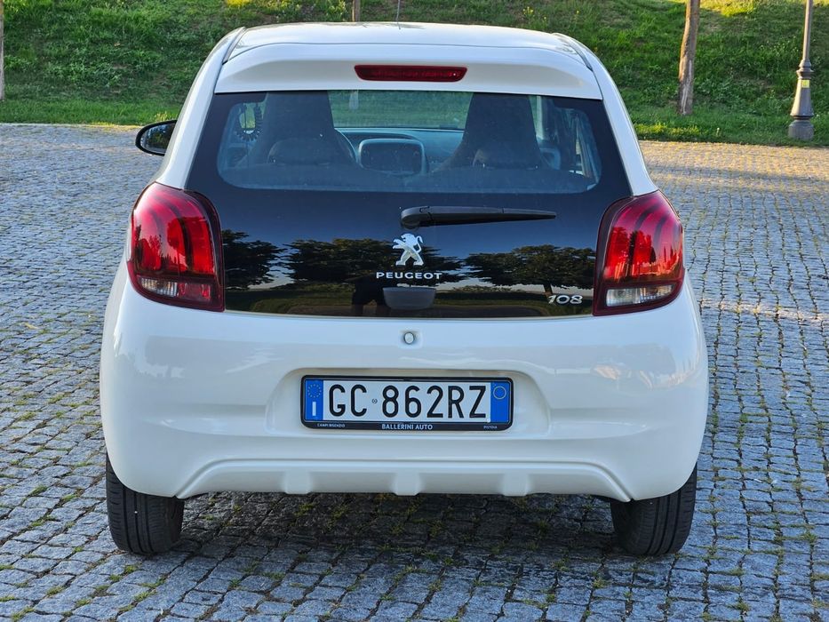 Se vinde PEUGEOT 108 2020