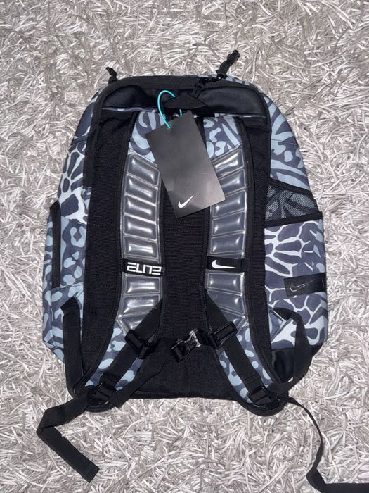 Продам рюкзак Nike Elite