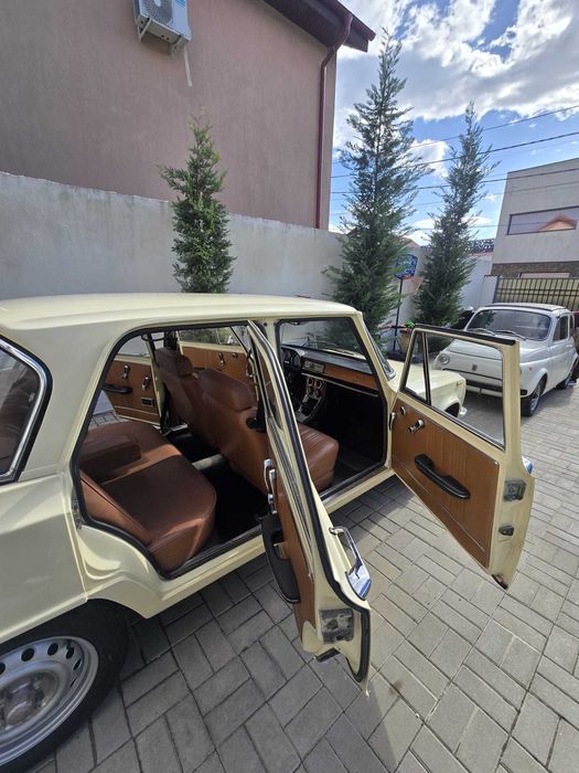 Alfa Romeo Giulia Super 1300 - An 1975 masina de Epoca –  de c