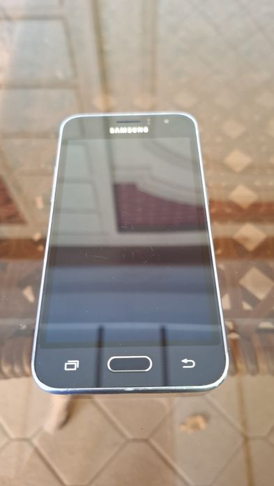 Samsung Galaxy J1 Duos