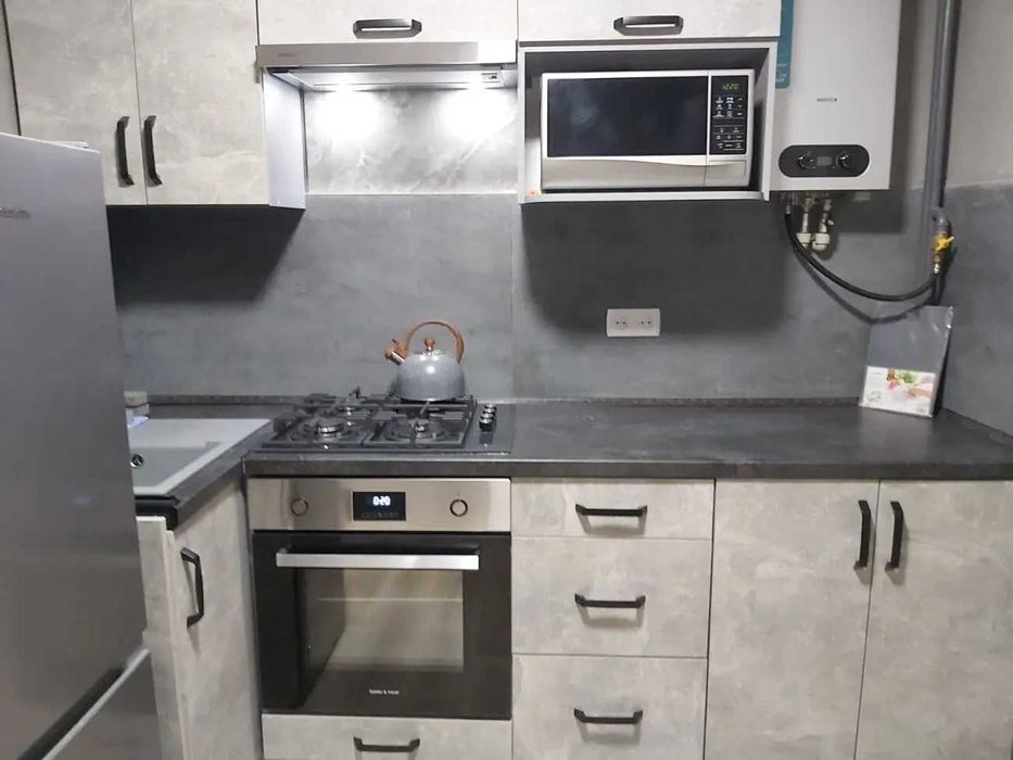 Дава се под наем Едностаен апартамент в София, Зона Б-18 - 44 кв.м за 398.82 € - Снимка #2