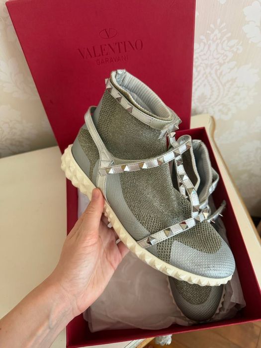 Маратонки Valentino