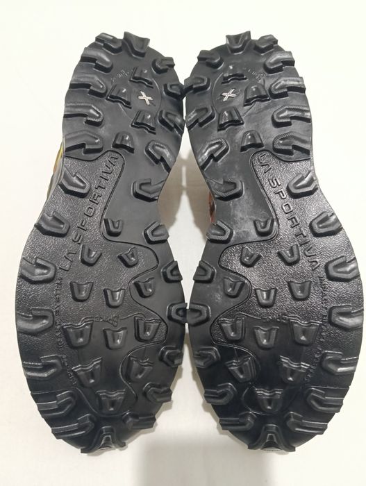 44 La Sportiva Mutant masura 44