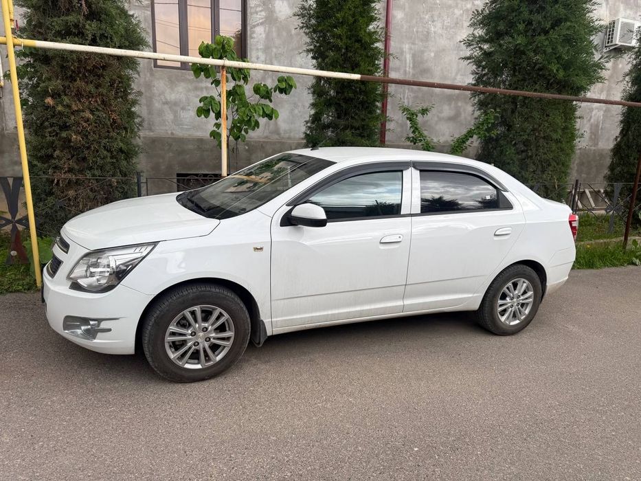 Chevrolet Cobalt 2020 — 3
