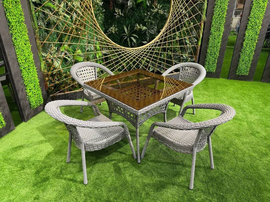 Ratan stol stullar olami