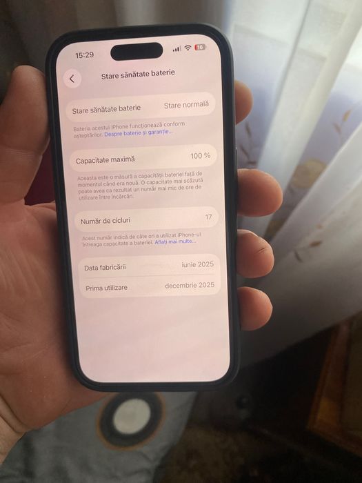 iPhone 16 de vânzare