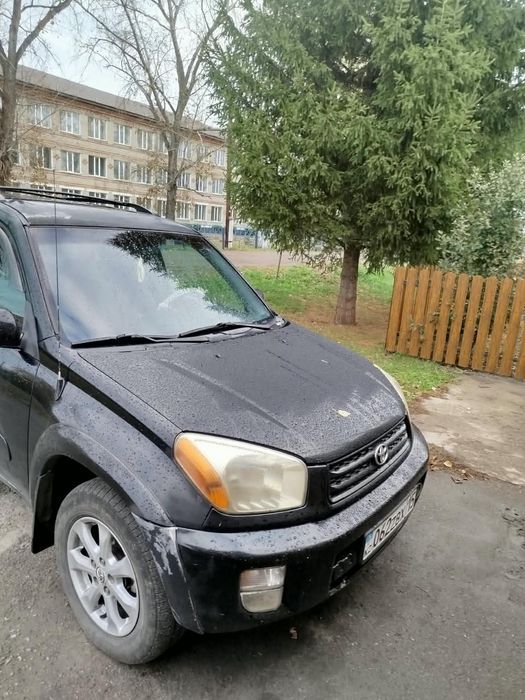 Тойота РАФ 4 американец