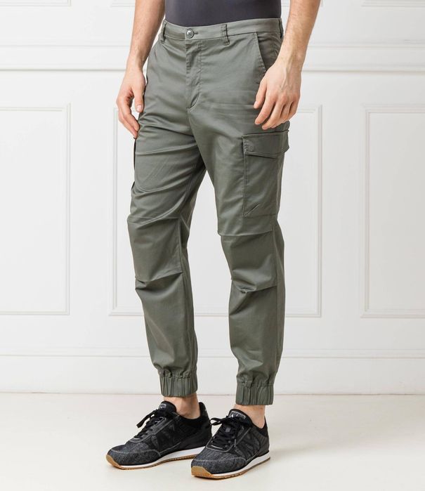 Armani Exchange Pants оригинален панталон 33, M Армани долно