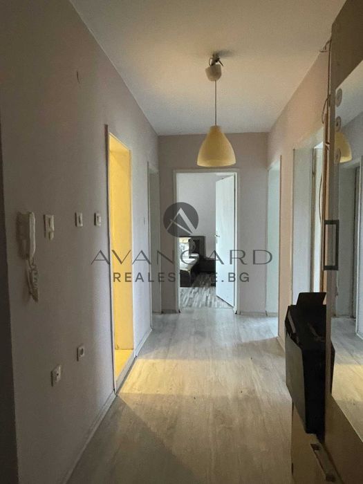 Продава се Тристаен апартамент в Пловдив, Център - 114 кв.м за 1969 €/кв.м - Снимка #15