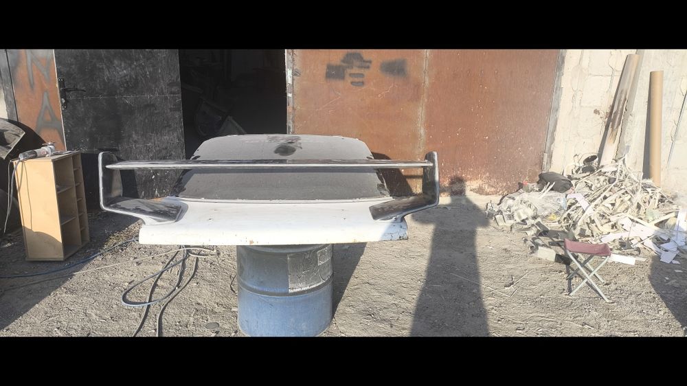 Спойлер комбат на Митсубиси GTO 3000