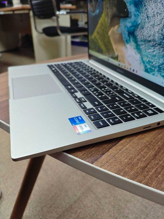 Samsung Galaxy Book2 i5-12gen 16/512