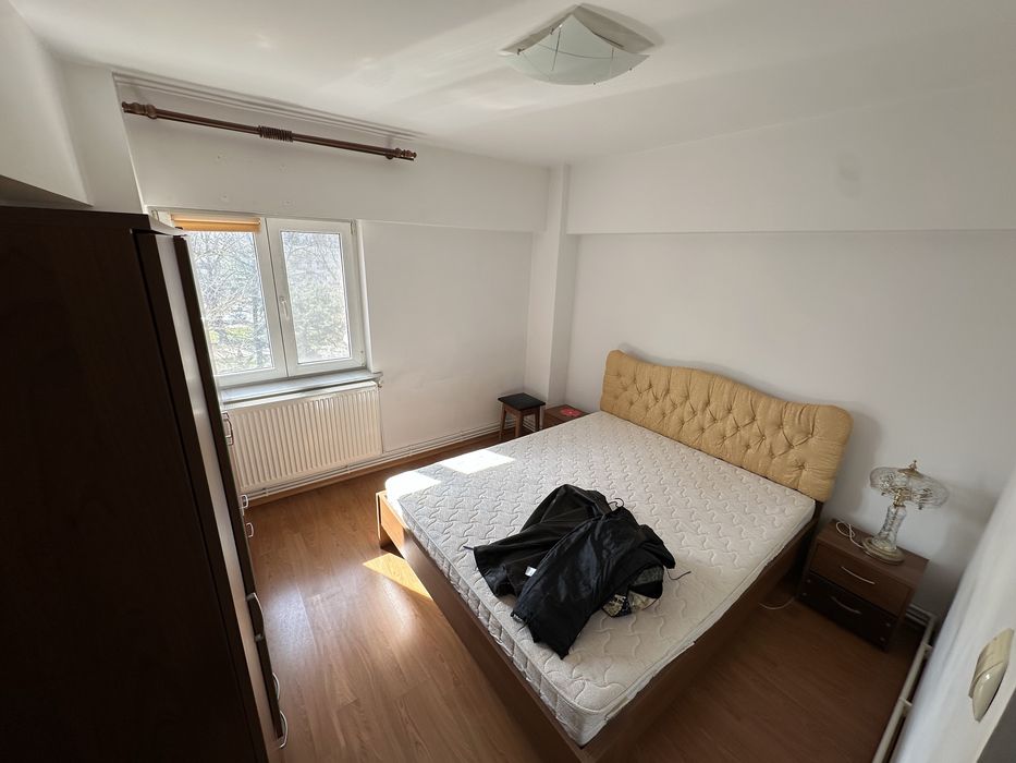 Tomis 2 camere decomandat 55 m etaj 3