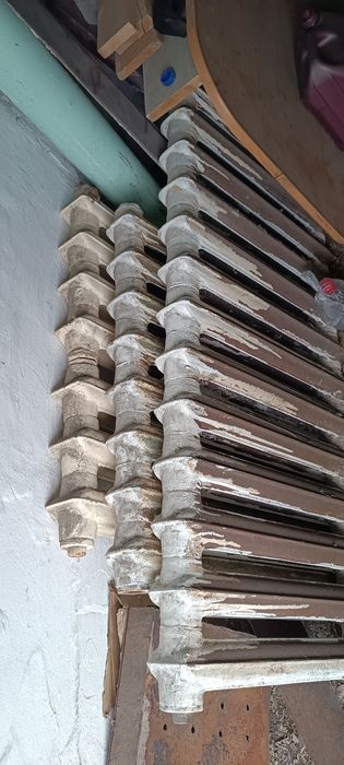 Продам чугунные батареи в хорошем состоянии.