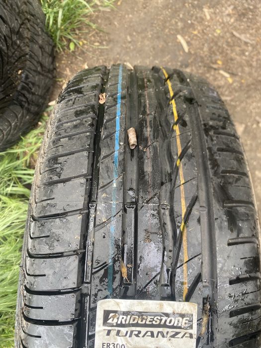 vand cauciucuri iarna si vara, pret de la 100-250 buc depinde de stare