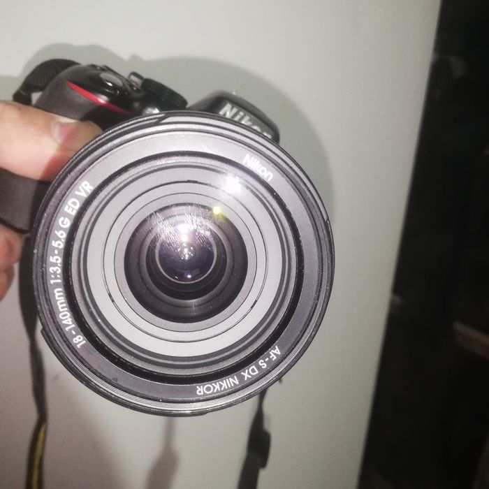 NIKON D300 продам+штатив