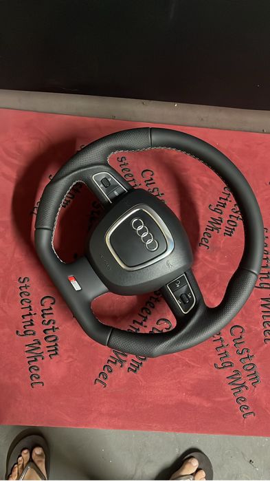 Volan custom Audi padele/fara padele A3 A4 A5 A6 Q5 Q7