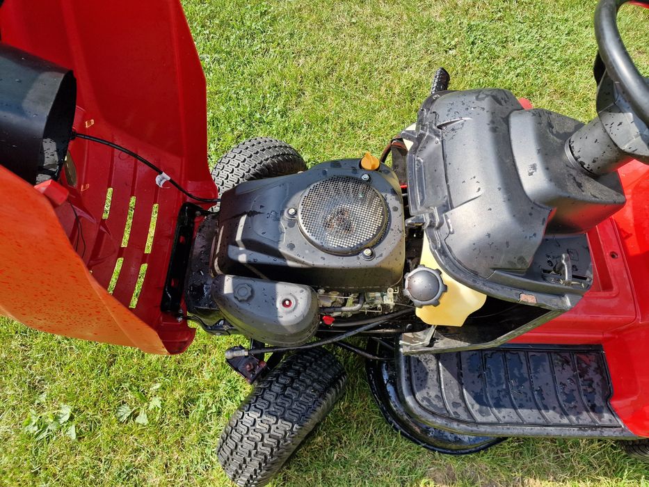 Tractoras tuns gazon Mountfield 1430 H – Hidrostatic, 14,5 CP