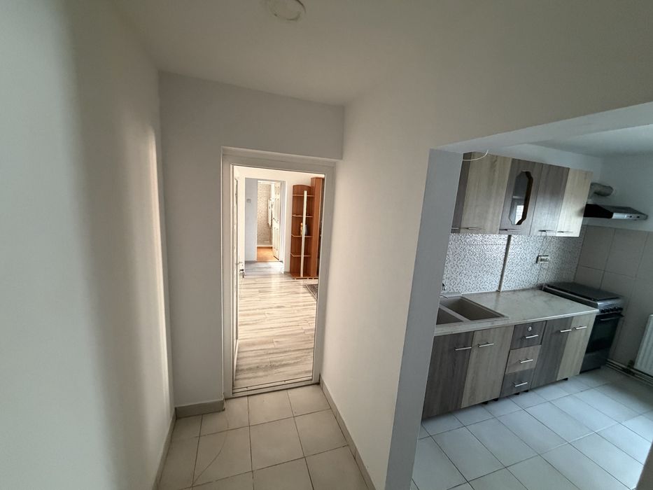 Apartament 2 camere de inchiriat