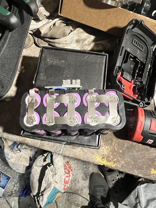 Reparatii acumulatori china