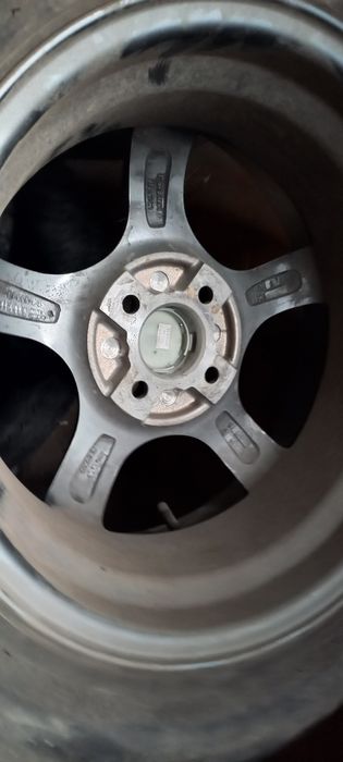Диски с резиной на 15