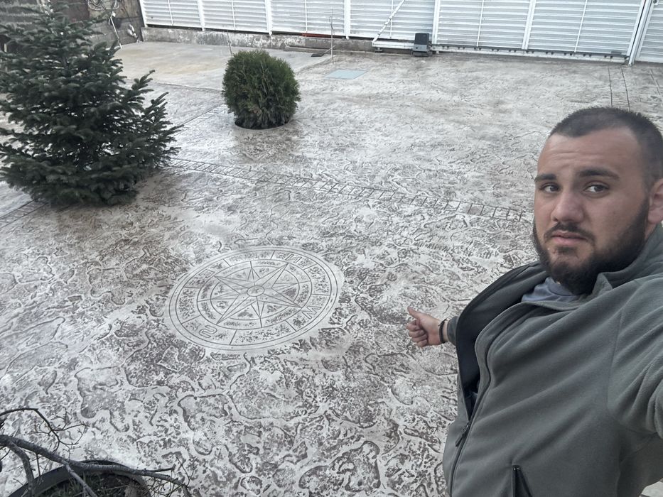 Изливане на Щампаван Бетон , Шлайфан и ресан бетон цяла България