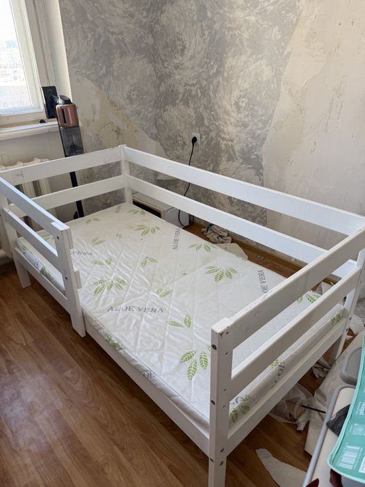 Продам детскую кровать