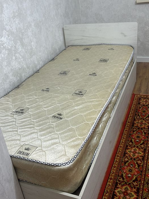 Продаю односпальный диван