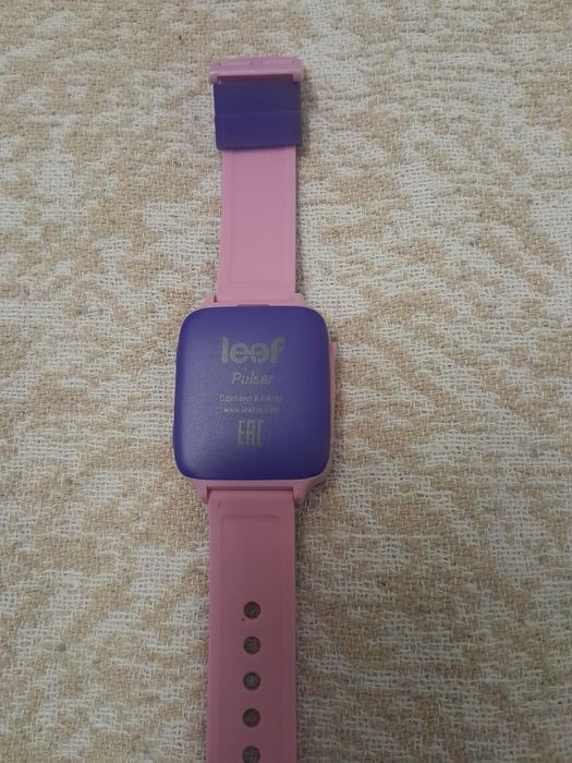 Продам смарт часы с навигатором и симкартой