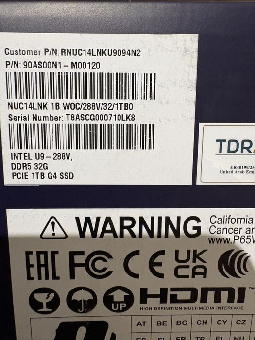 Minipc  Barebone ASUS NUC 14 Pro AI NUC14LNKU9, Core Ultra 9,nou