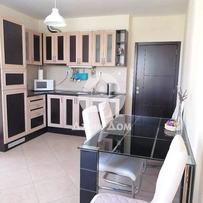 Продава се Двустаен апартамент в к.к. Слънчев бряг - 50 кв.м за 1560 €/кв.м - Снимка #1