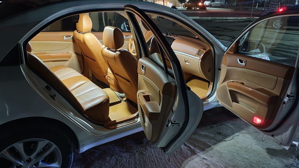 срочна продаю  Хундай соната нф