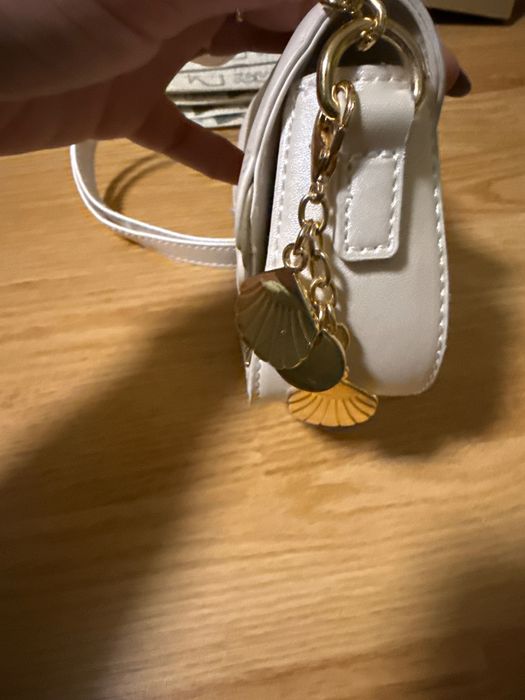 Елегантна чантичка