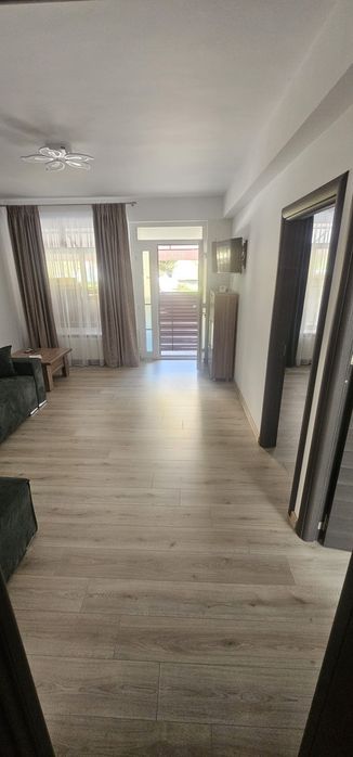 Închiriez apartament Nou la Casă (parter)600€  telefon 0723380602