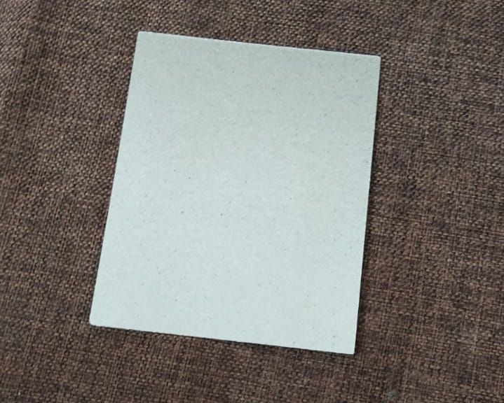 Продам  слюду. Новая.