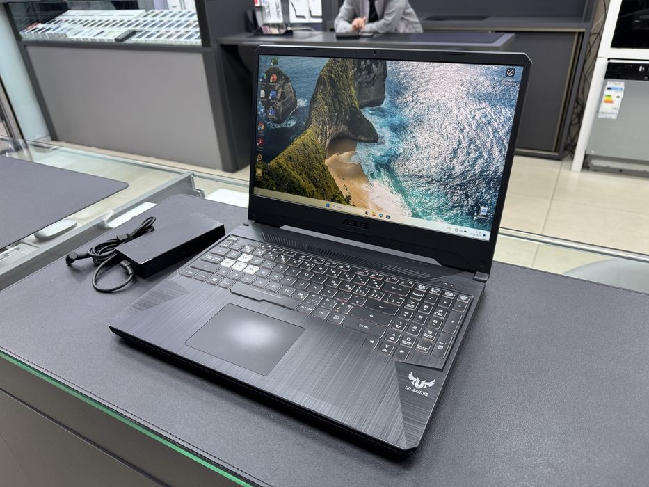 Asus Tuf Gaming Core-i5 Geforce Gtx 1650-4GB Ozu-8 Ssd-256 Padsvetka