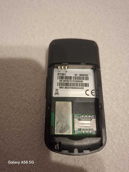 Telefon cu GPS Queclink GT301