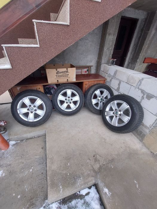 Jante aliaj 5×112  echipate cu cauciucuri iarnă