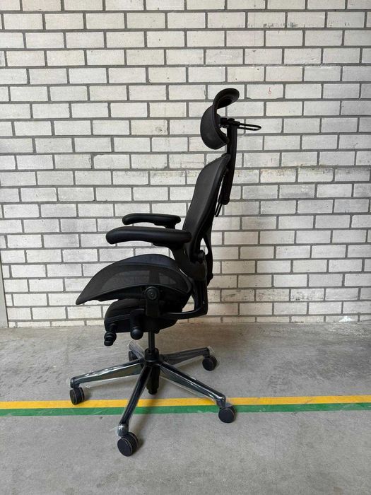 Showroommodel Herman Miller Aeron Remastered Onyx (Atlas Headrest)