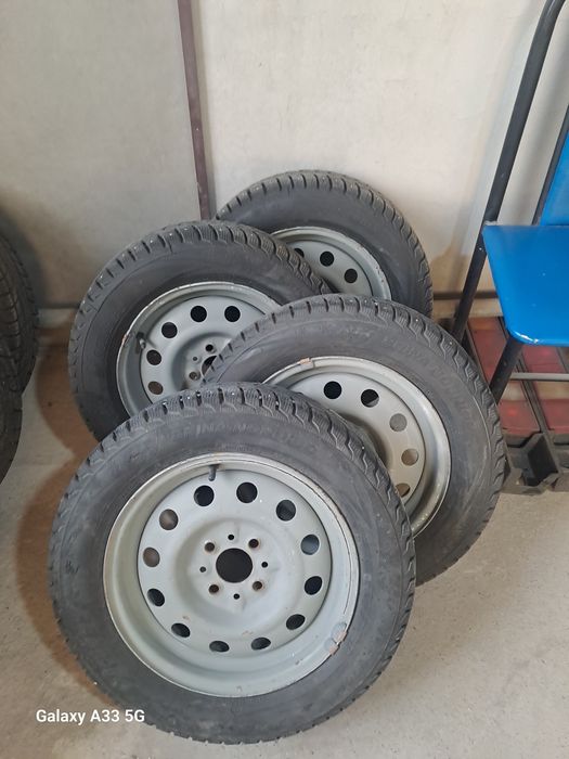 Продам калеса зимные