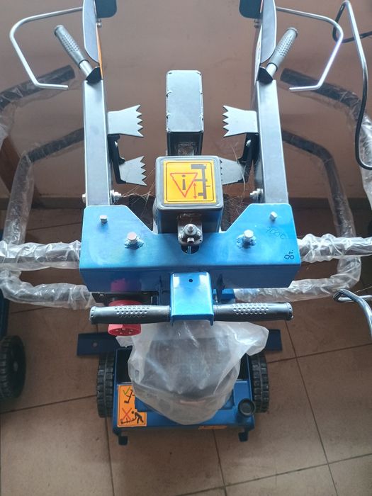 Трифазна цепачка за дърва