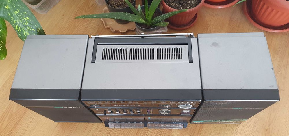 Касетофон Philips българска сглобка